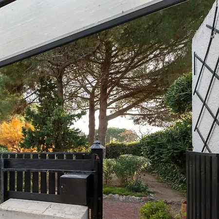 Dom wakacyjny Maison Ohana 4-6 Pers Dans Privee Pres De La *