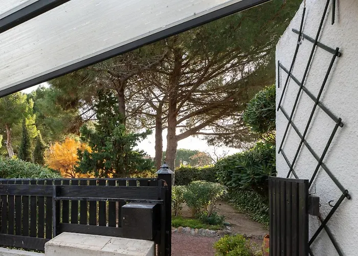 Dom wakacyjny Maison Ohana 4-6 Pers Dans Privee Pres De La *